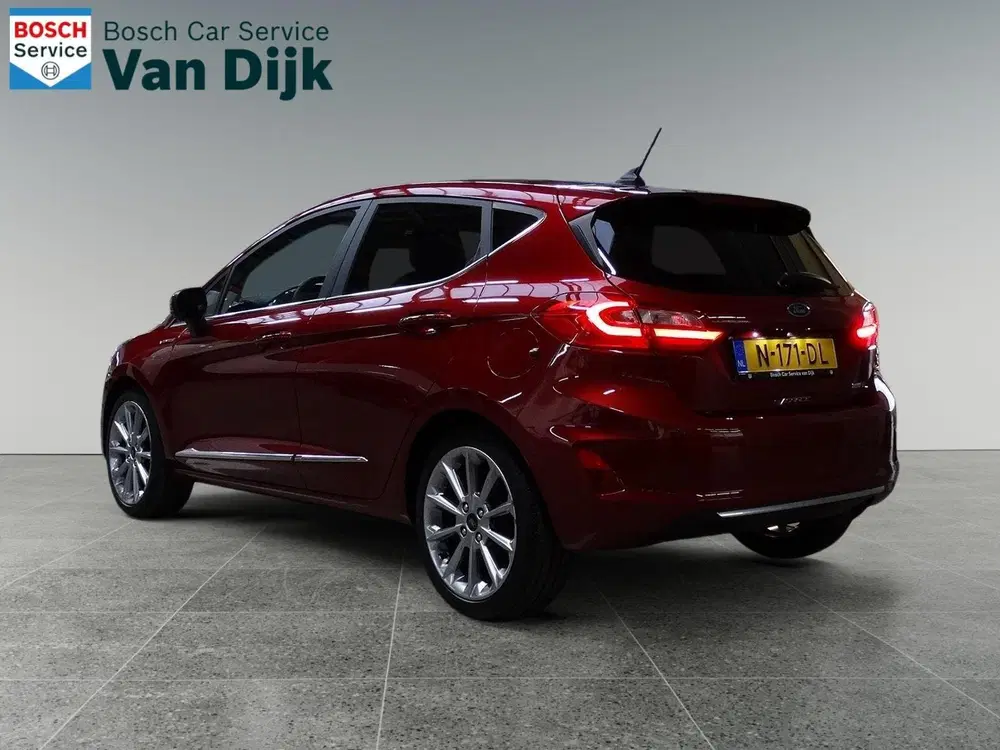Ford Fiesta Vignale 1.0 Hybrid uit 2021, foto 9