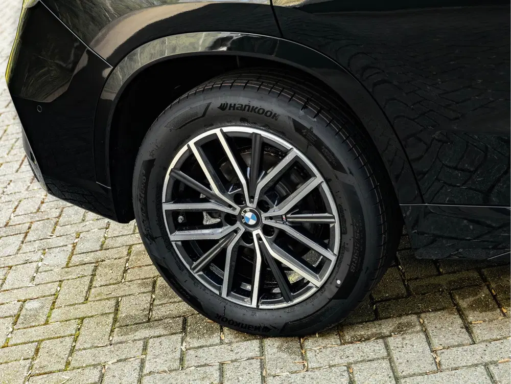 BMW X1 xDrive25e M-Sport uit 2025, foto 13