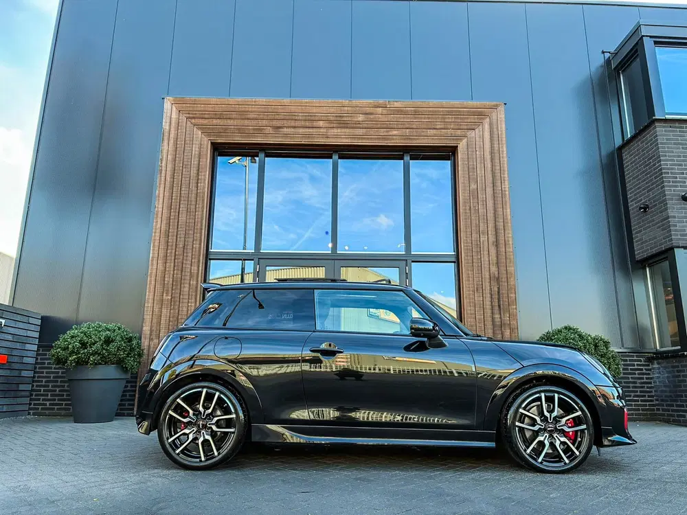 Mini John Cooper Works 2.0 JCW John Cooper Works F1 aut 231pk uit 2025, foto 11
