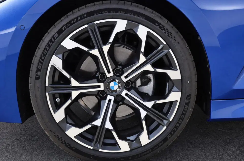 BMW 3-serie 320i M Sport Automaat uit 2026, foto 4