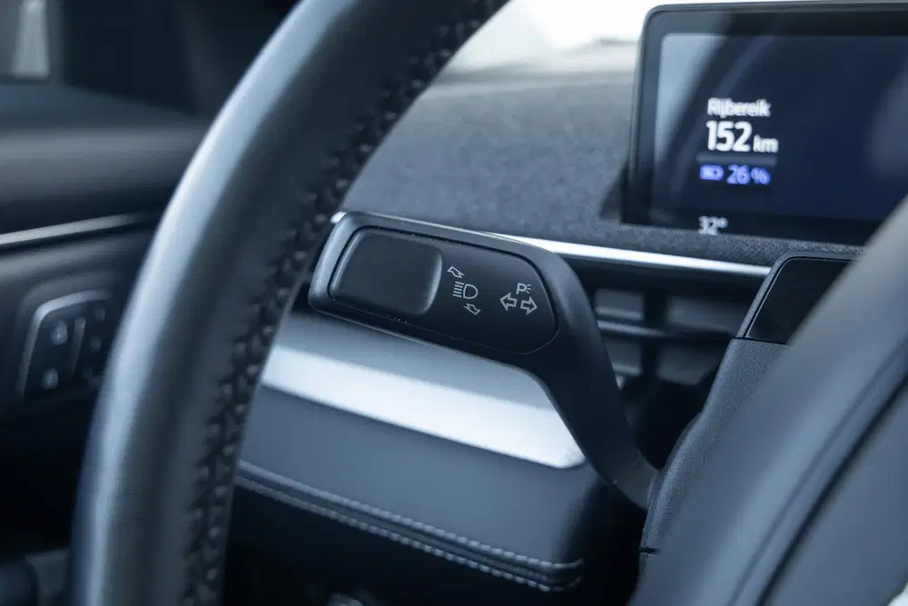 Ford Mustang Mach-E Extended RWD 98 kWh soh95% panoramadak uit 2021, foto 15