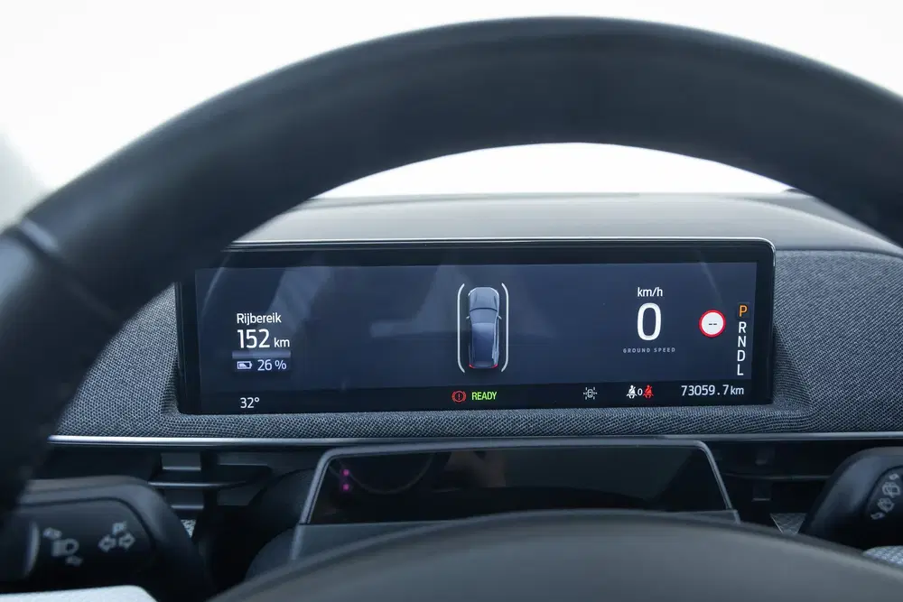 Ford Mustang Mach-E Extended RWD 98 kWh soh95% panoramadak uit 2021, foto 4