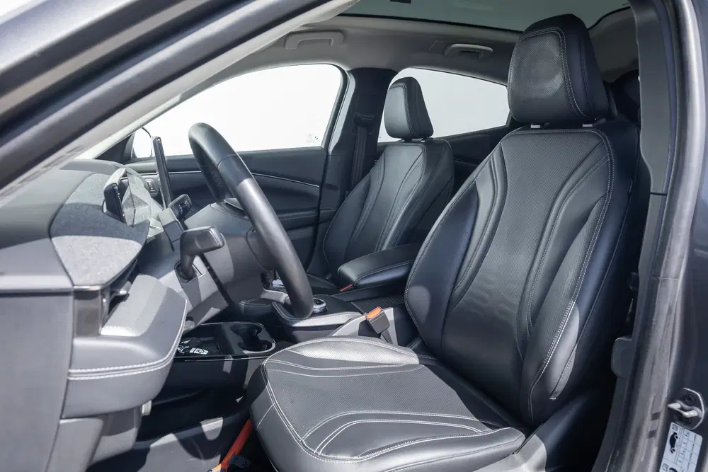 Ford Mustang Mach-E Extended RWD 98 kWh soh95% panoramadak uit 2021, foto 9