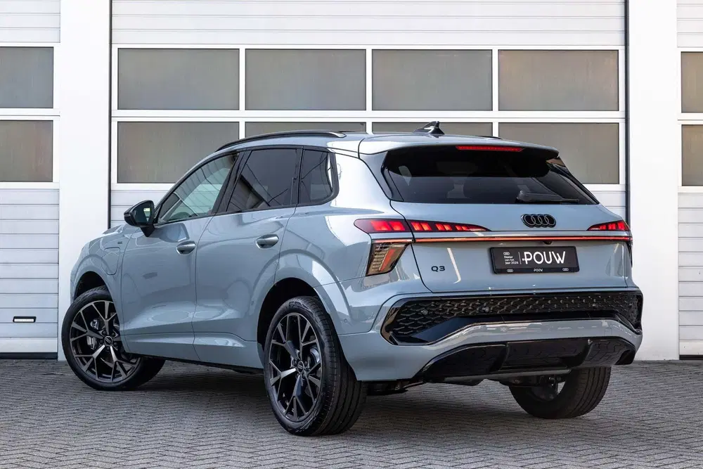 Audi Q3 1.5 e-hybrid 272pk S Edition uit 2026, foto 14