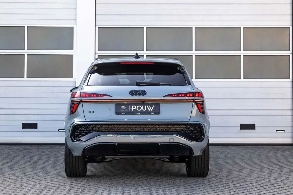 Audi Q3 1.5 e-hybrid 272pk S Edition uit 2026, foto 15