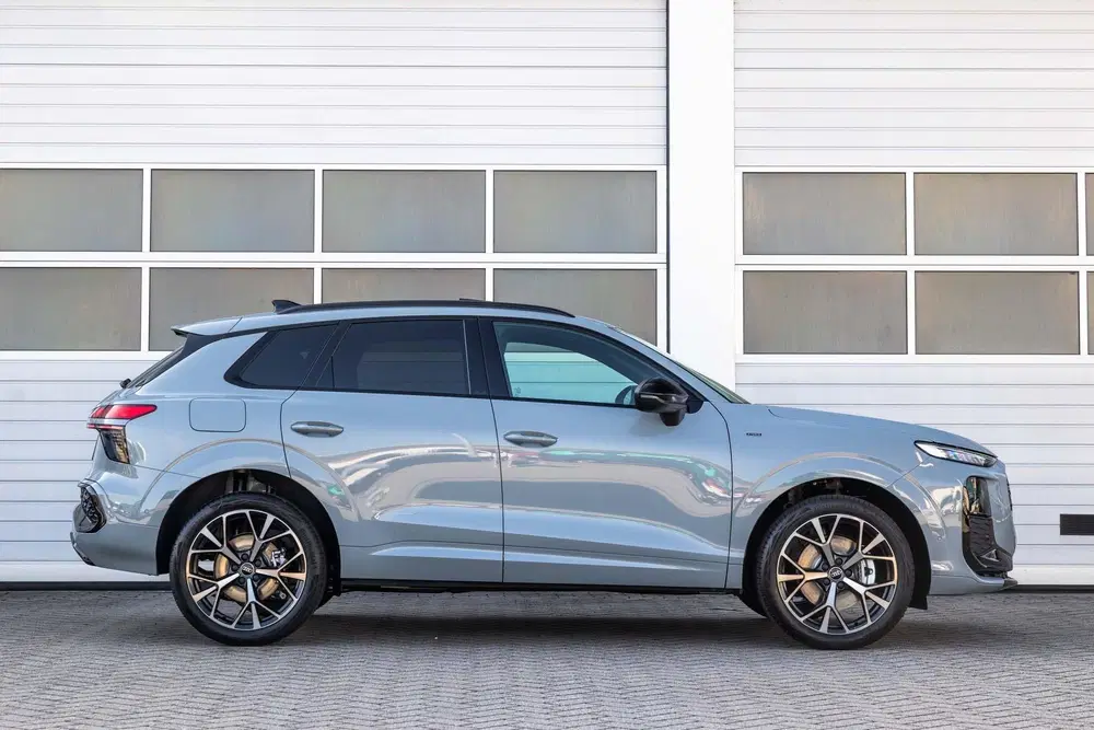 Audi Q3 1.5 e-hybrid 272pk S Edition uit 2026, foto 3