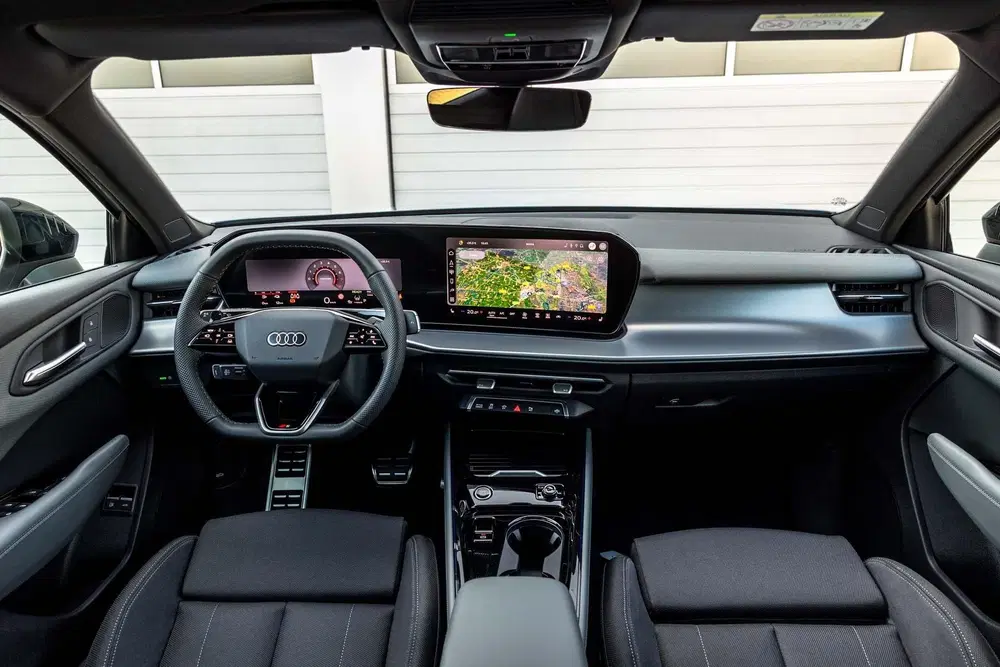 Audi Q3 1.5 e-hybrid 272pk S Edition uit 2026, foto 5