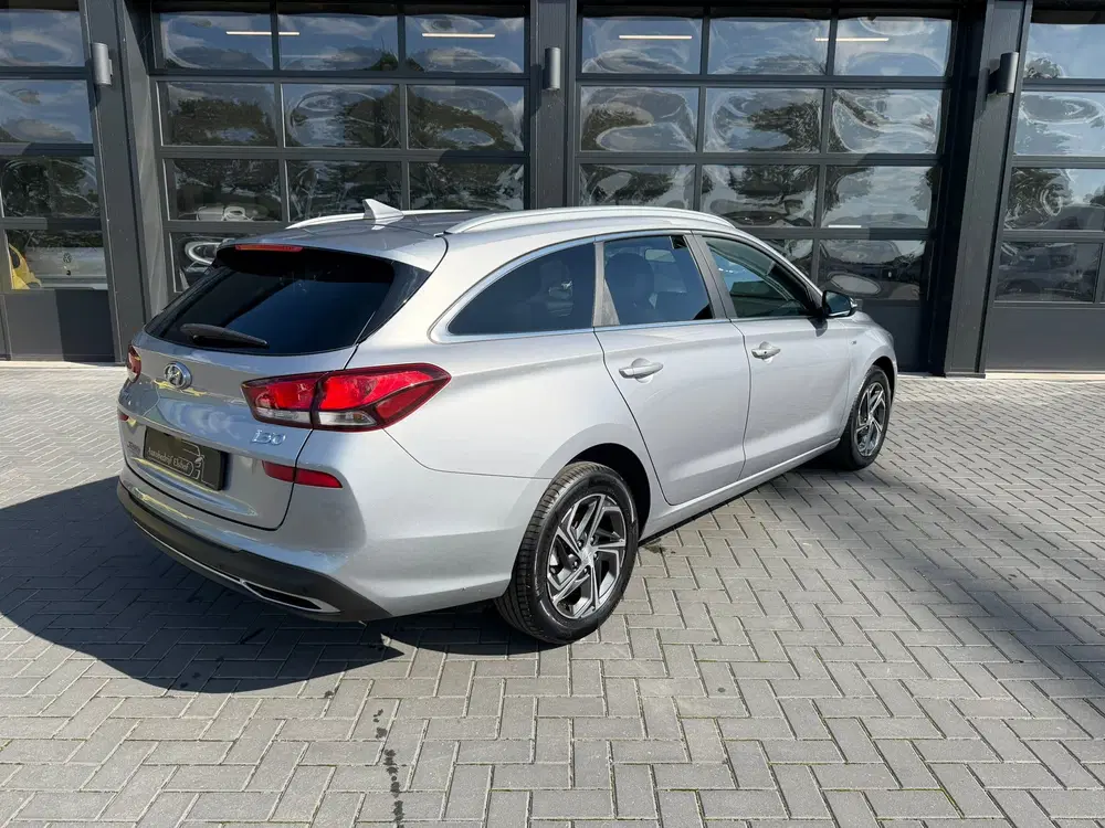 Hyundai i30 Wagon 1.0 T-GDI 48V 120PK Comfort Smart uit 2024, foto 2