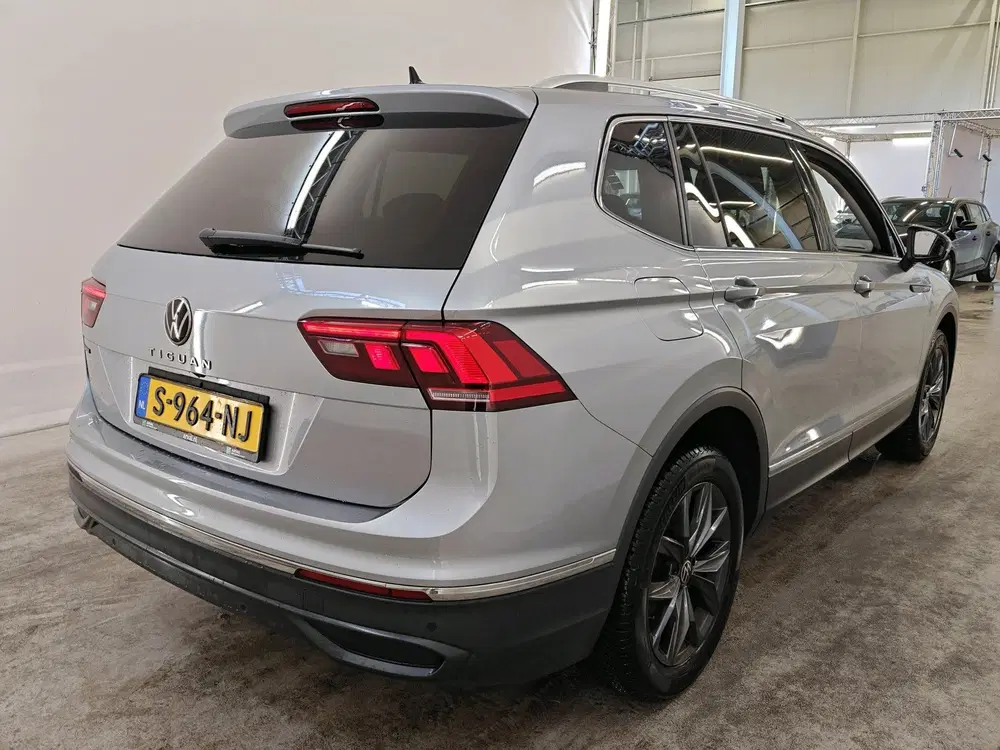 Volkswagen Tiguan Allspace 1.5 TSI 150pk Automaat Life 7 Per uit 2023, foto 5