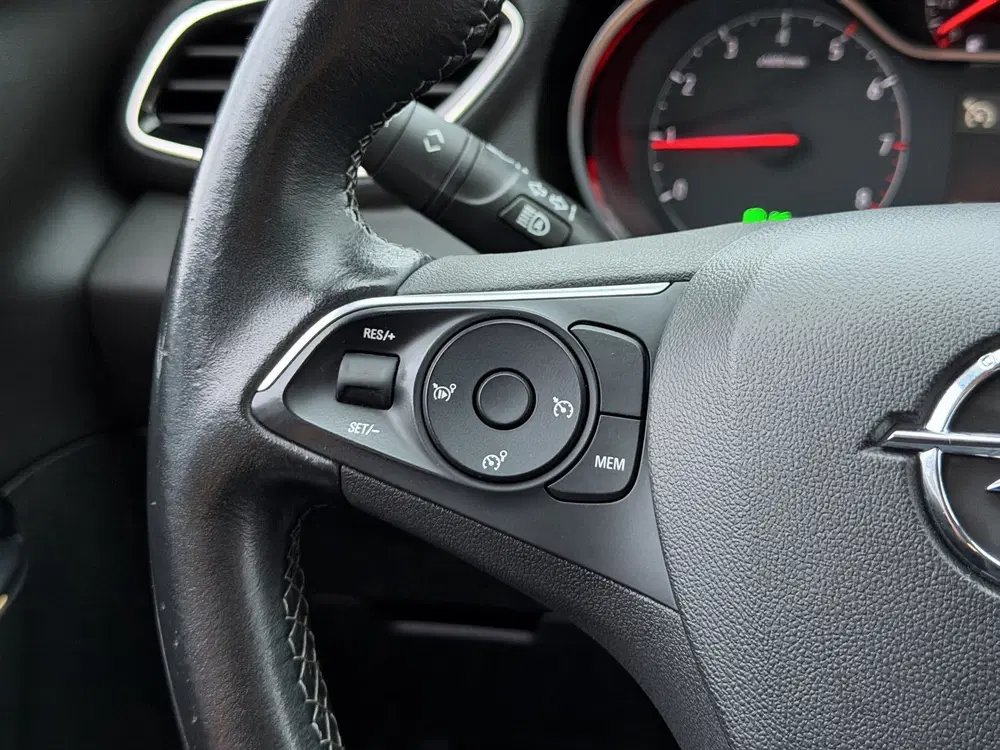 Opel Grandland 1.2 Turbo Innovation Automaat uit 2019, foto 11