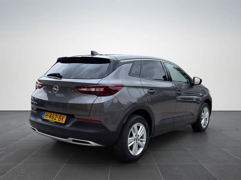 Opel Grandland 1.2 Turbo Innovation Automaat uit 2019, foto 6