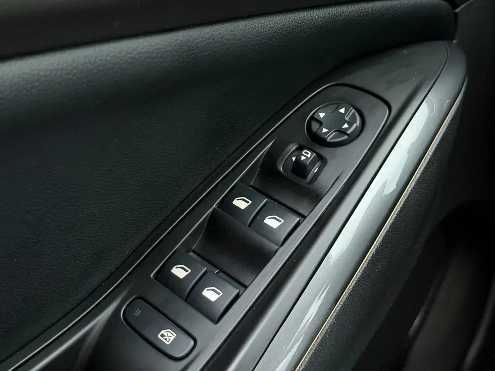 Opel Grandland 1.2 Turbo Innovation Automaat uit 2019, foto 9