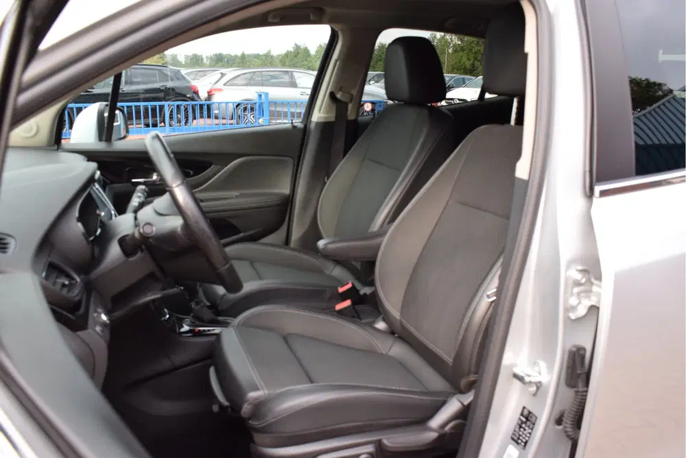 Opel Mokka 1.4 Turbo Innovation Automaat Achteruitrij uit 2019, foto 3