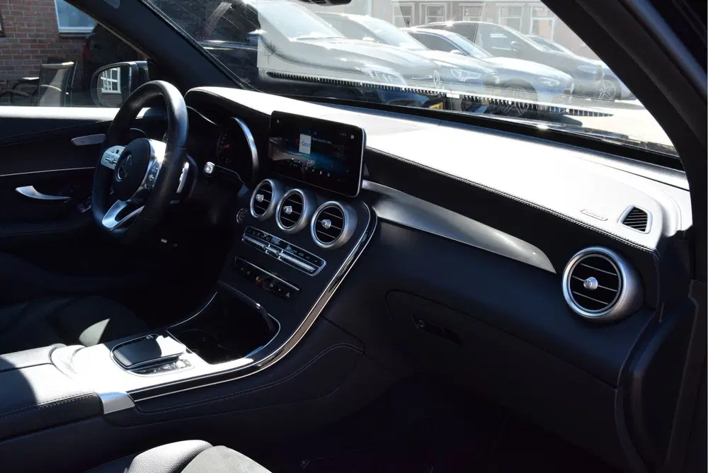 Mercedes-Benz GLC GLC 200 4MATIC Business Solution AMG Panor uit 2020, foto 12