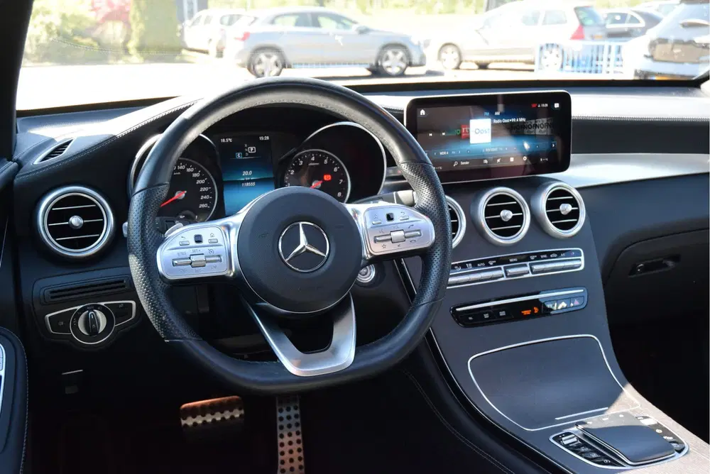 Mercedes-Benz GLC GLC 200 4MATIC Business Solution AMG Panor uit 2020, foto 6