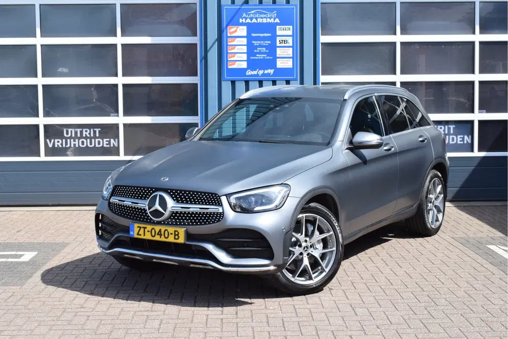 Mercedes-Benz GLC GLC 200d Premium AMG Navi Trekhaak Automaa uit 2019