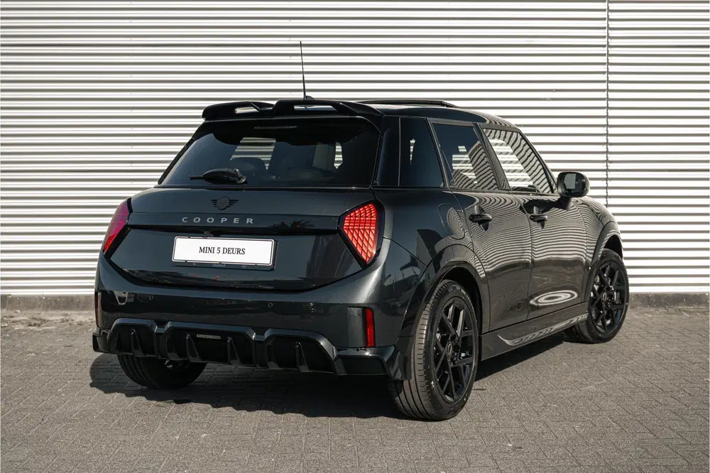 Mini Hatchback Cooper C Automaat uit 2026, foto 13