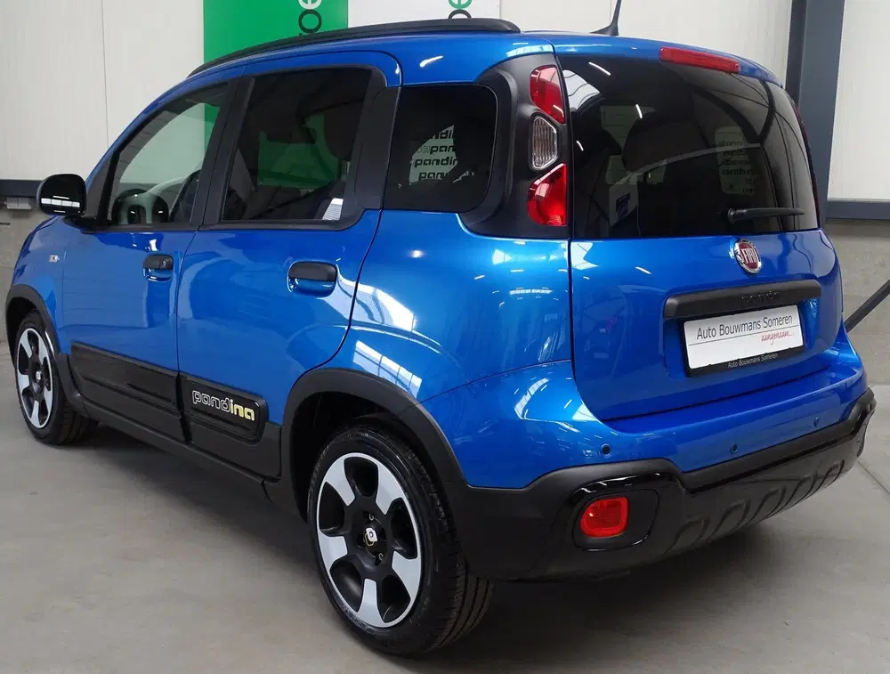 Fiat Panda 1.0 "PANDINA HYBRID" uit 2024, foto 2