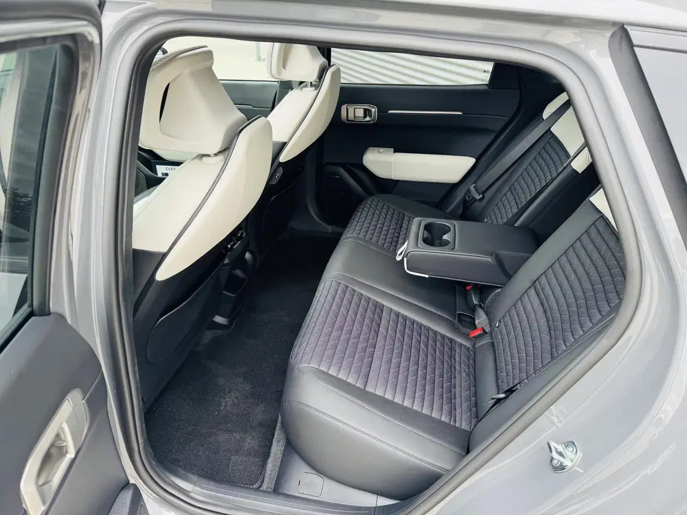 Kia EV4 GT-PlusLine 81.4 kWh Demo auto uit 2025, foto 10