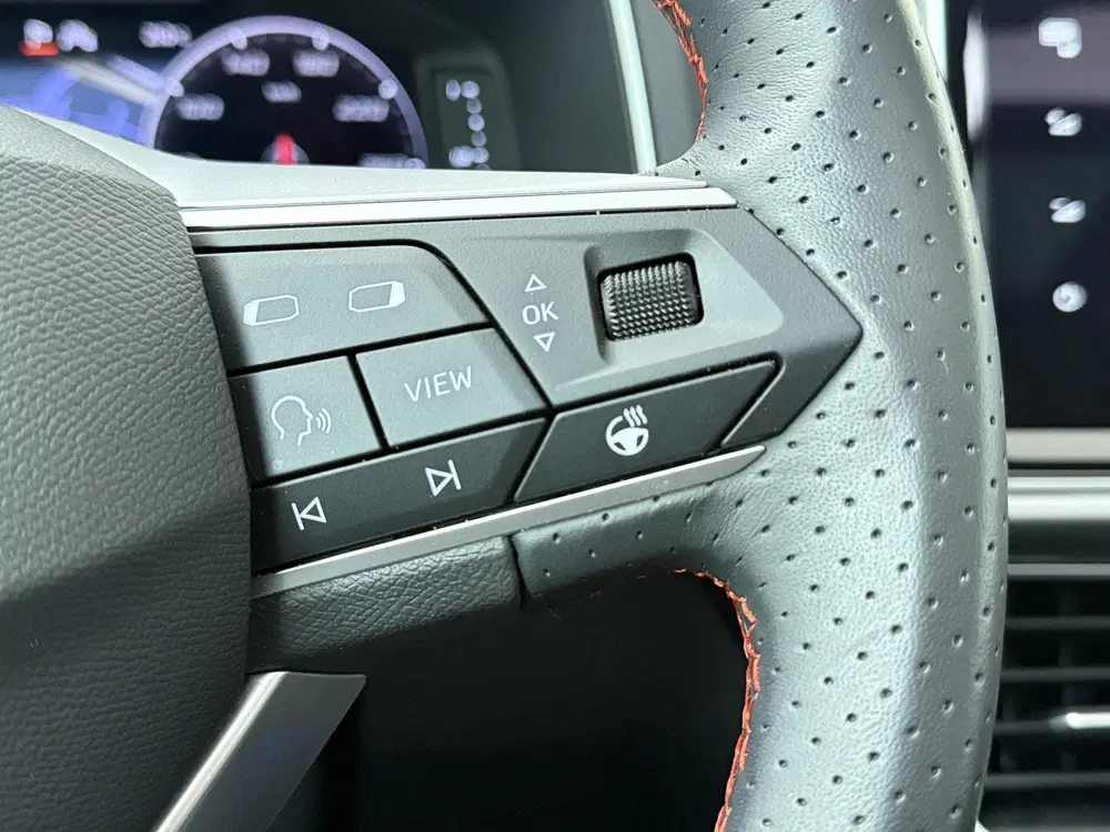 SEAT Tarraco 1.5 TSI FR Business Intense uit 2023, foto 9