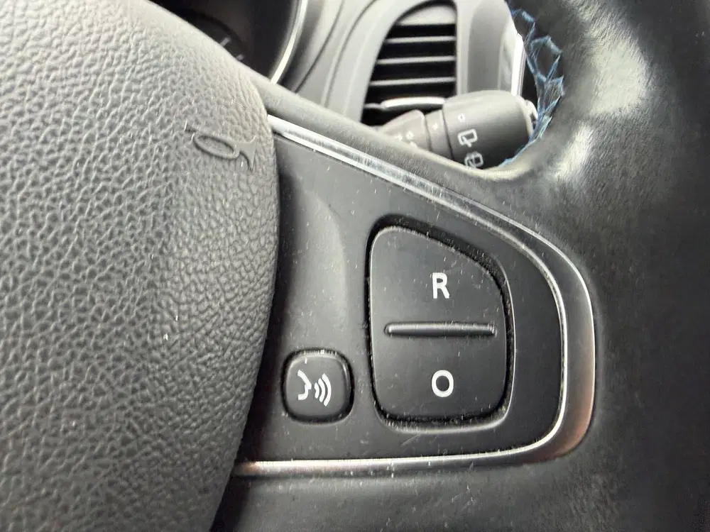 Renault Captur 1.3 TCe Version S Automaat uit 2019, foto 11