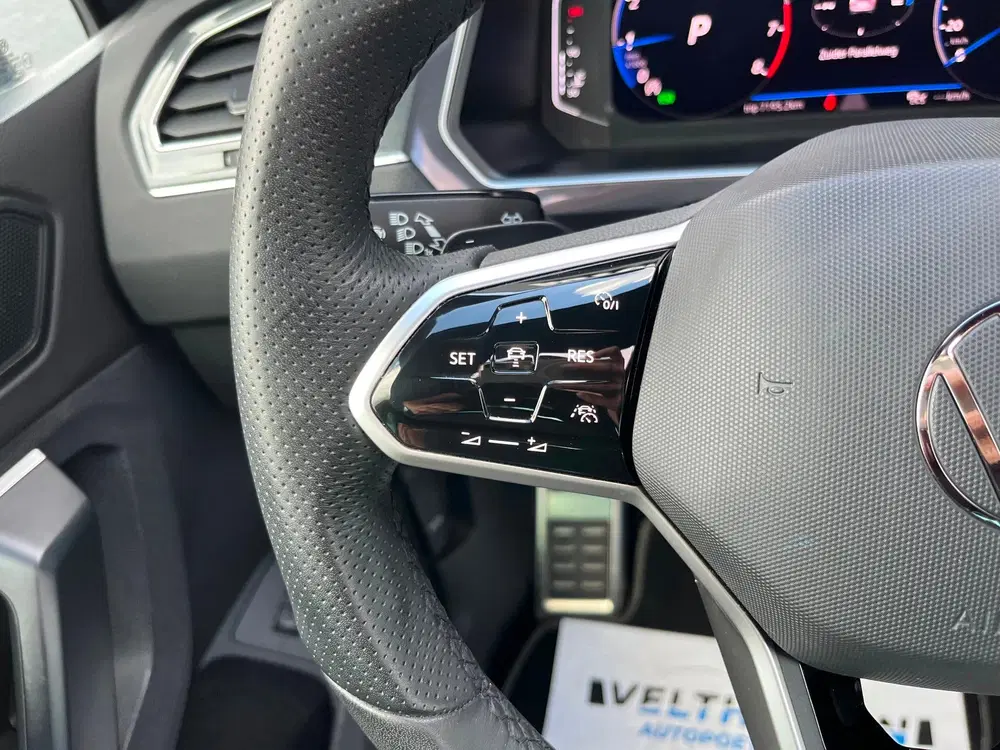 Volkswagen Tiguan 1.5 TSI R-Line Business+ NLAuto uit 2021, foto 15