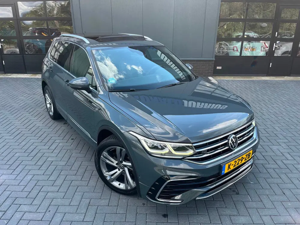 Volkswagen Tiguan 1.5 TSI R-Line Business+ NLAuto uit 2021, foto 8