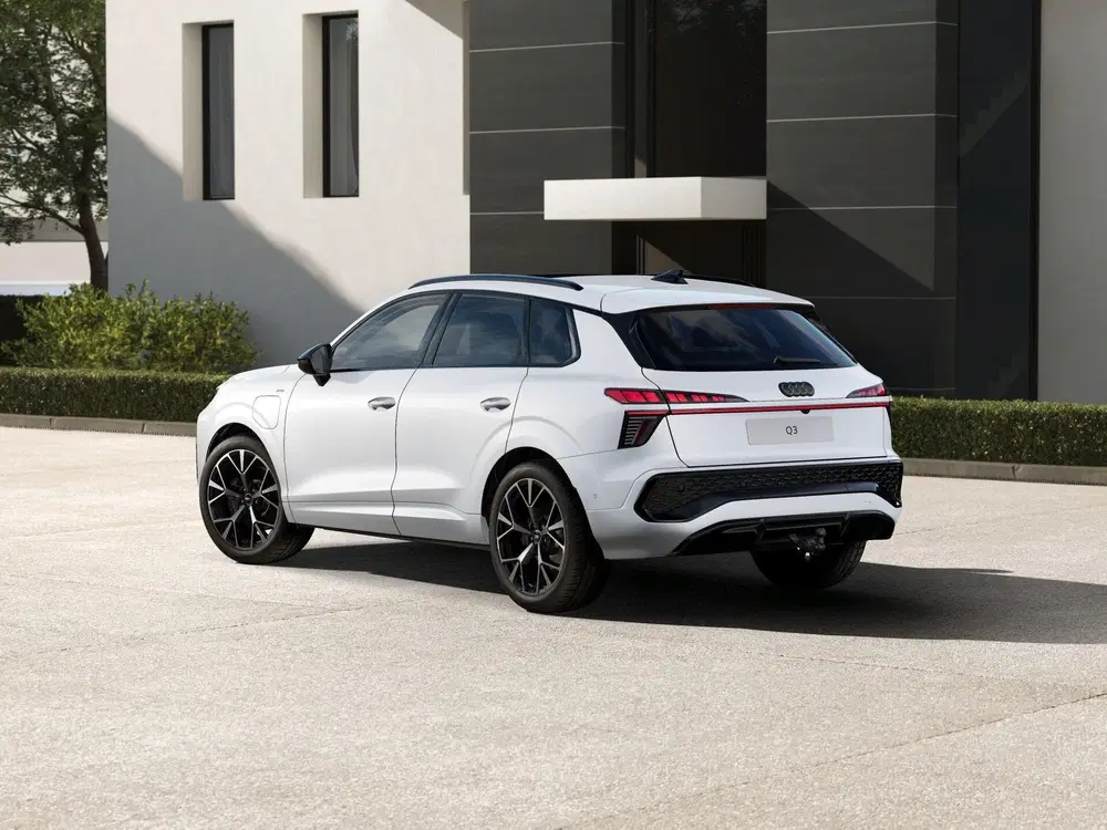 Audi Q3 1.5 e-hybrid 272pk S Edition uit 2026, foto 2