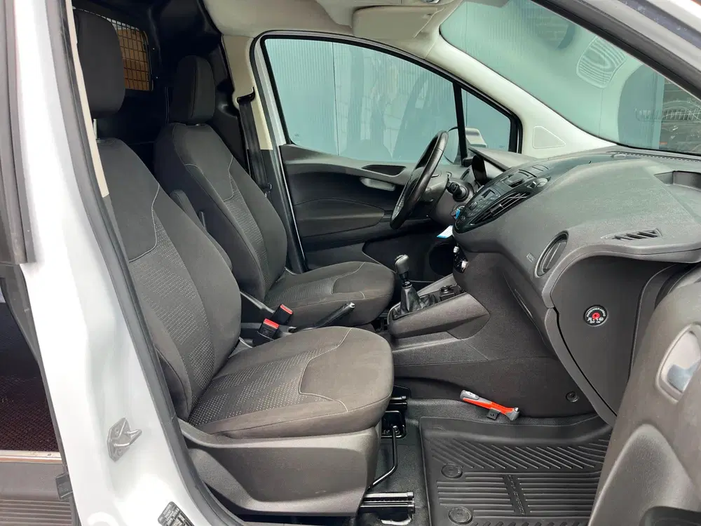 Ford Transit Courier 1.0 Trend EcoBoost S&S Benzine uit 2022, foto 12