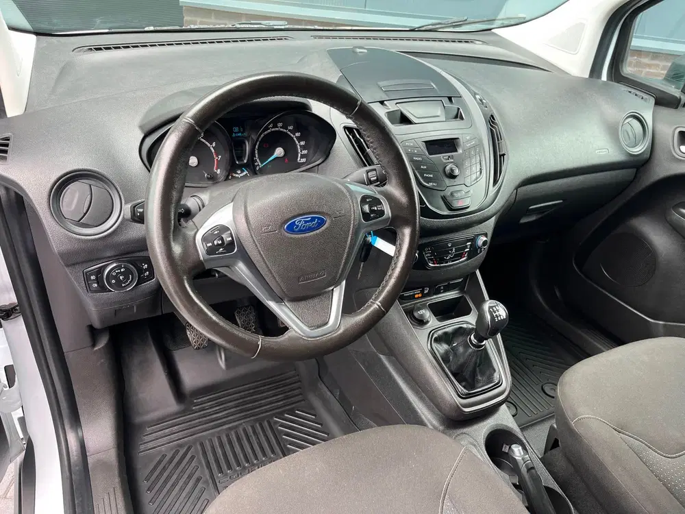 Ford Transit Courier 1.0 Trend EcoBoost S&S Benzine uit 2022, foto 3