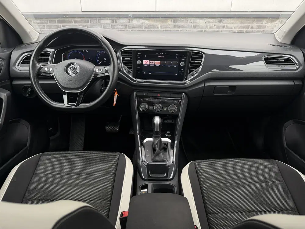 Volkswagen T-Roc 1.5 TSI Sport uit 2019, foto 3