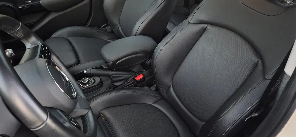 Mini One Camden Edition uit 2022, foto 13
