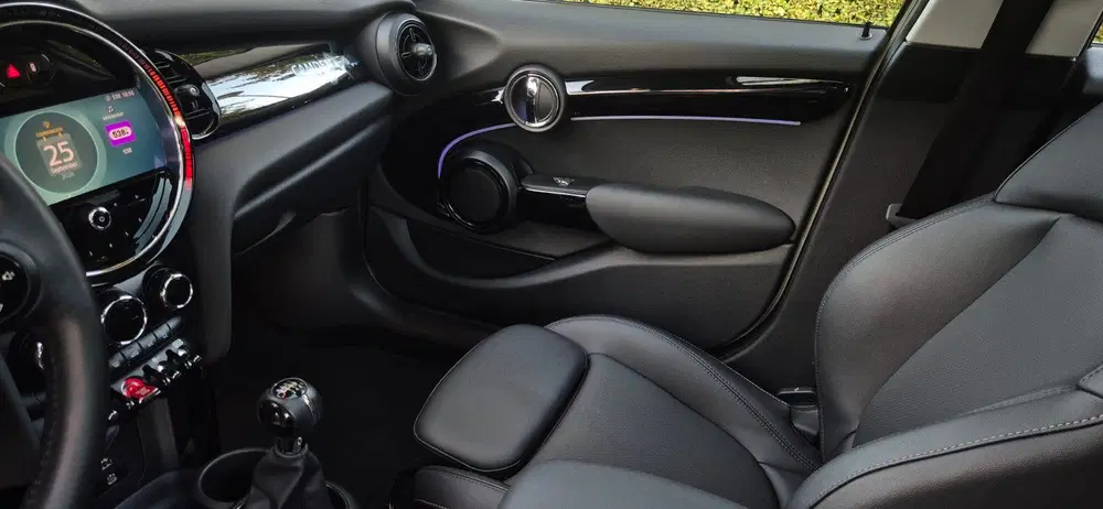 Mini One Camden Edition uit 2022, foto 15