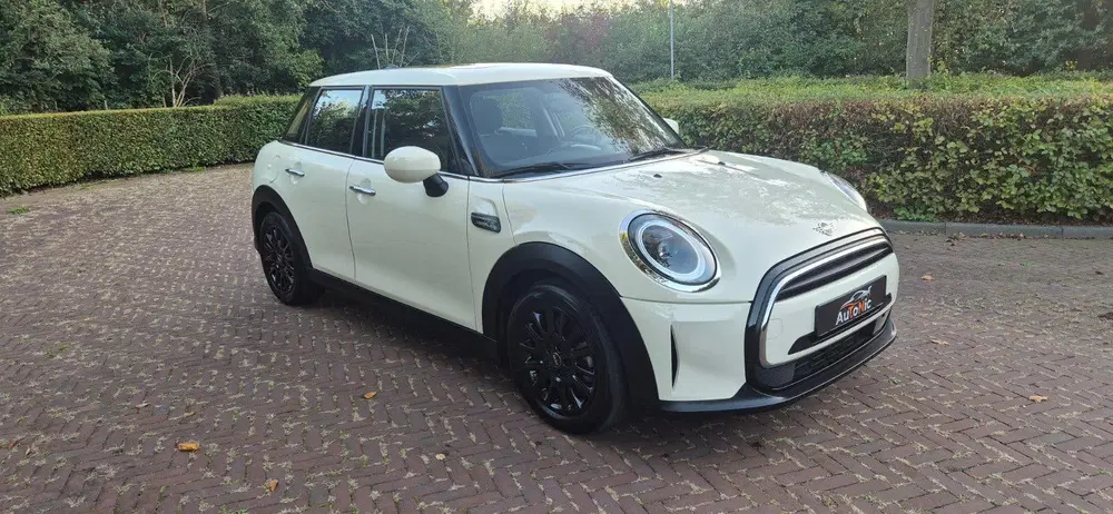 Mini One Camden Edition uit 2022, foto 5