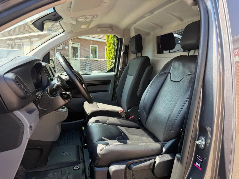 Peugeot Expert 2.0 BlueHDI L2 145pk automaat Camera CarPl uit 2022, foto 10