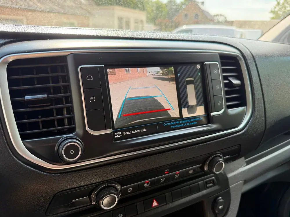 Peugeot Expert 2.0 BlueHDI L2 145pk automaat Camera CarPl uit 2022, foto 15
