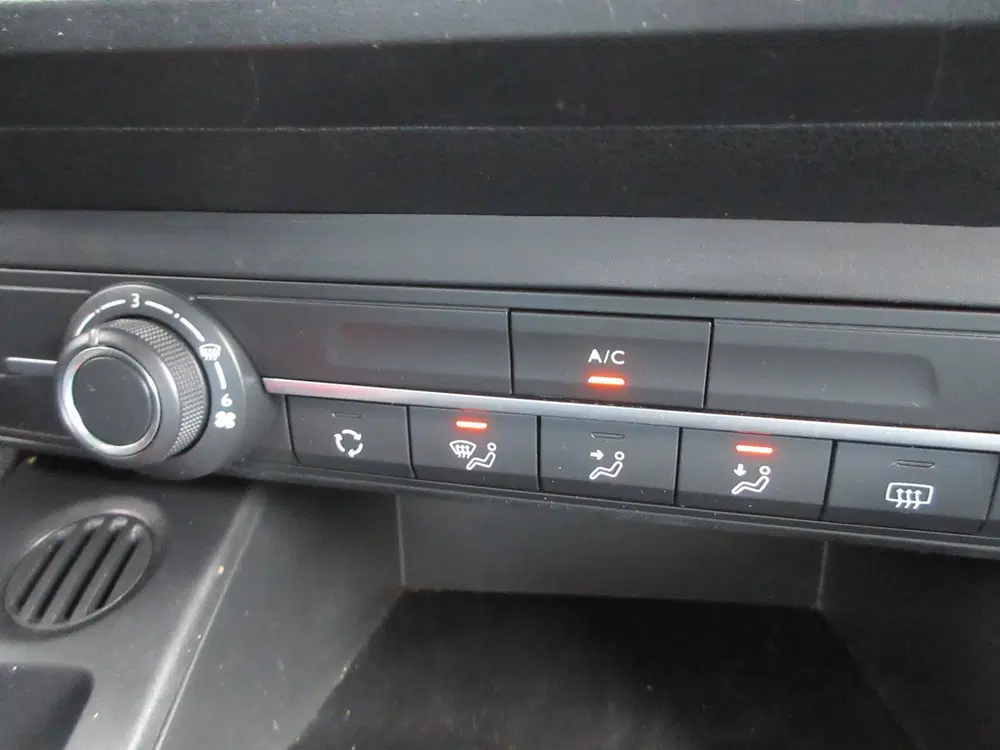 Toyota Proace City 1.5 D-4D Live uit 2023, foto 12