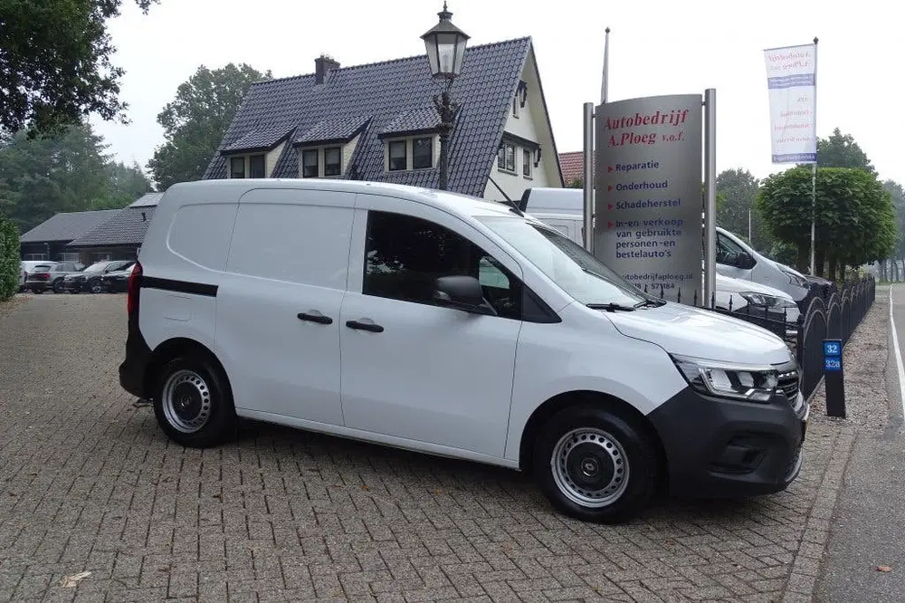 Renault Kangoo 1.5 Blue dCi Comfort NAVI TREKHAAK 1e eig uit 2023