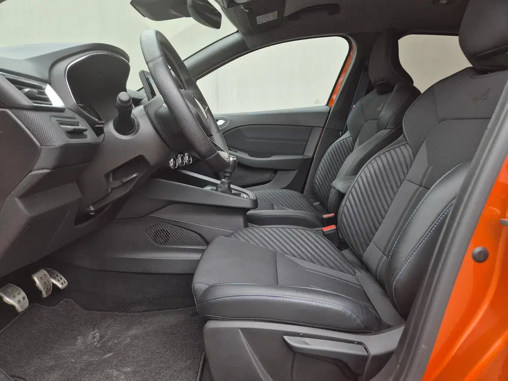 Renault Clio 1.0 TCe 90 GPF esprit Alpine Handgeschakel uit 2024, foto 14