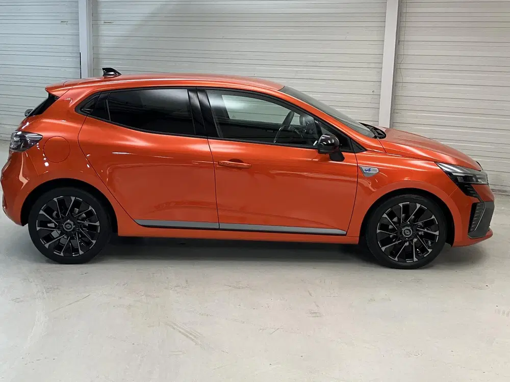 Renault Clio 1.0 TCe 90 GPF esprit Alpine Handgeschakel uit 2024, foto 3