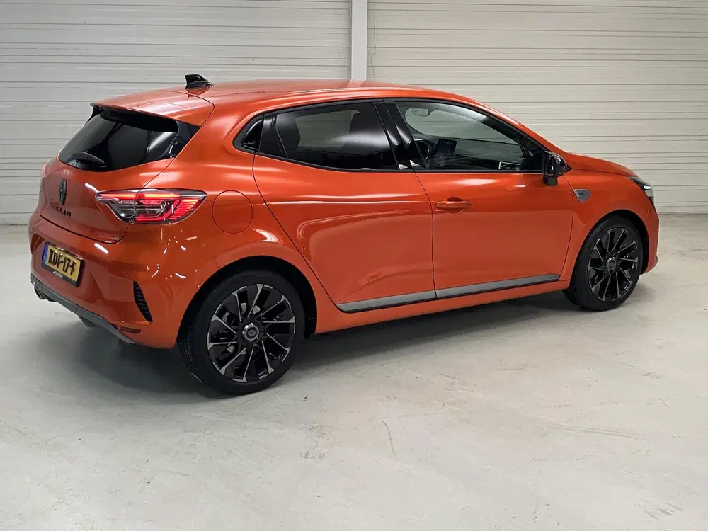 Renault Clio 1.0 TCe 90 GPF esprit Alpine Handgeschakel uit 2024, foto 4