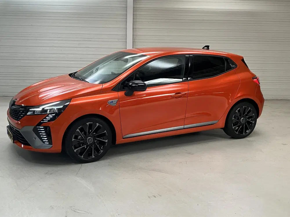 Renault Clio 1.0 TCe 90 GPF esprit Alpine Handgeschakel uit 2024, foto 5