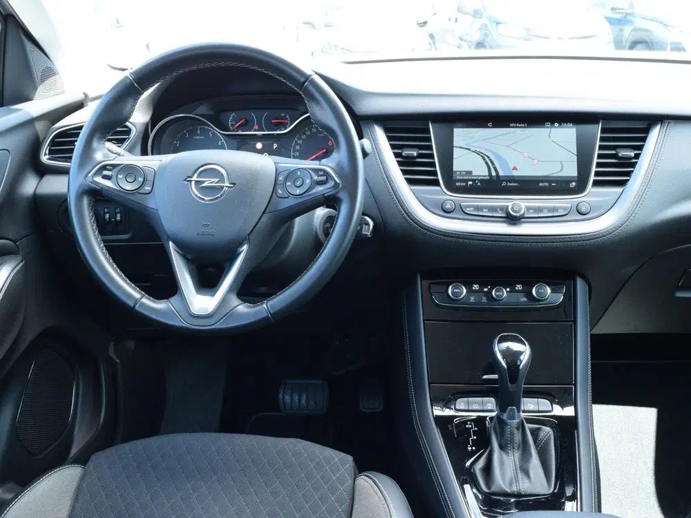 Opel Grandland 1.2 Turbo Innovation uit 2020, foto 9