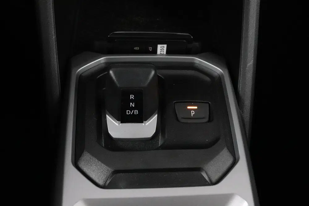 Dacia Duster 1.8 hybrid 155 Limited Edition uit 2026, foto 15