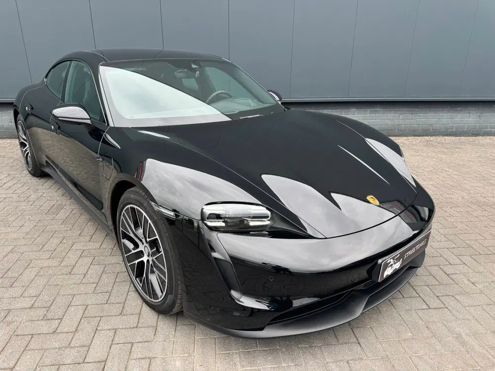 Porsche Taycan 79 kWh uit 2024, foto 10