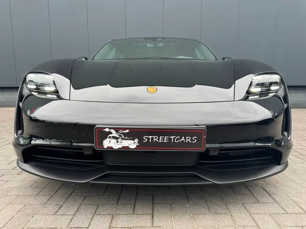 Porsche Taycan 79 kWh uit 2024, foto 12