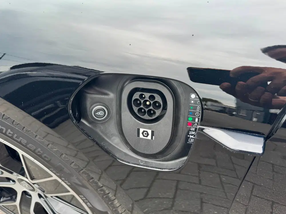 Porsche Taycan 79 kWh uit 2024, foto 14