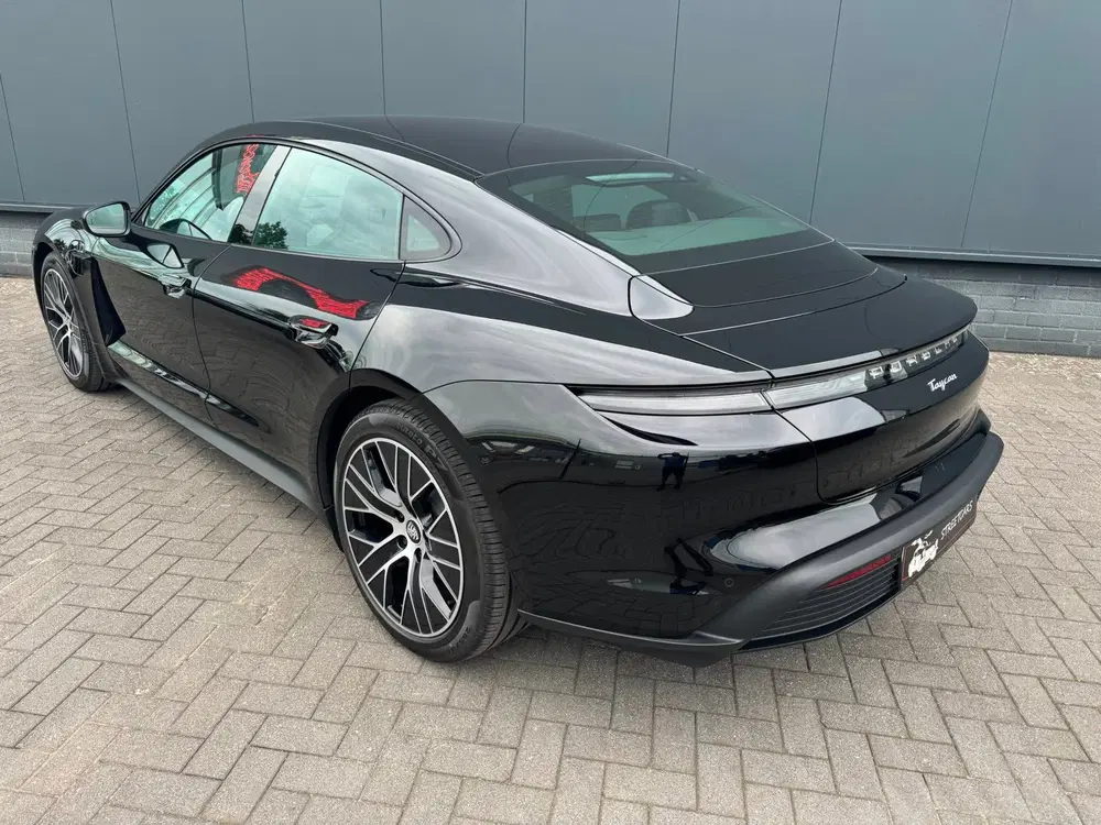 Porsche Taycan 79 kWh uit 2024, foto 4