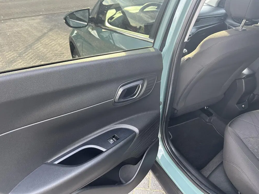Hyundai BAYON 1.0 T-GDI Premium uit 2024, foto 11