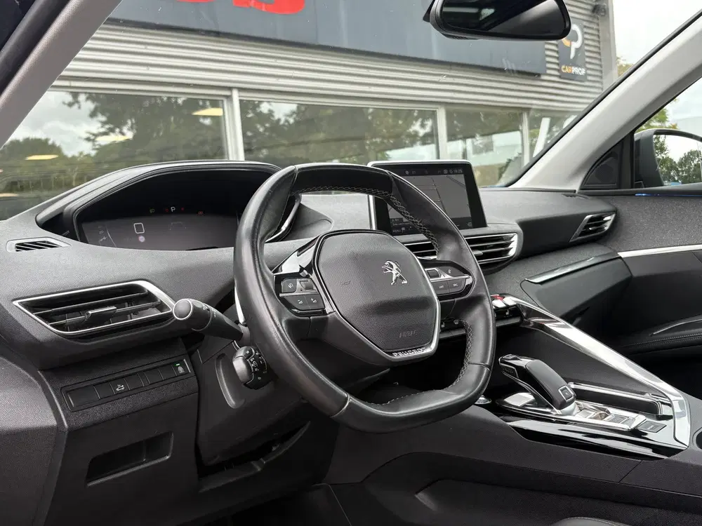 Peugeot 5008 1.2 PureTech Allure Avantage uit 2020, foto 2